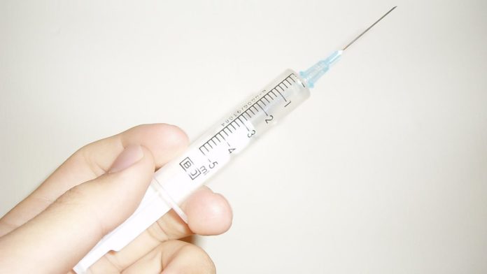 needle, medicine, vaccine, injection, doctor