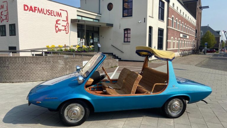 King Willem-Alexander to drive historic royal DAF car during Eindhoven visit