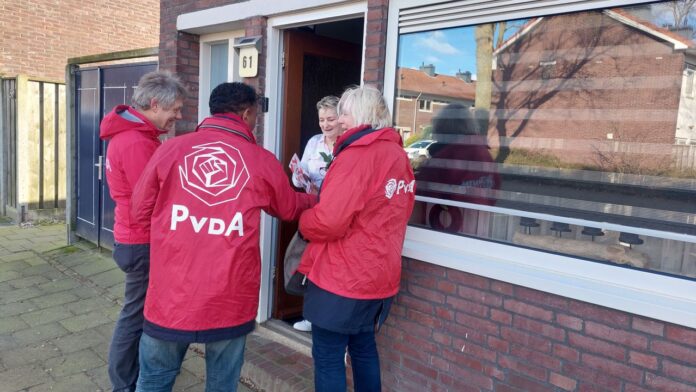 Door-to-door campaign: parties vie for voter favor
