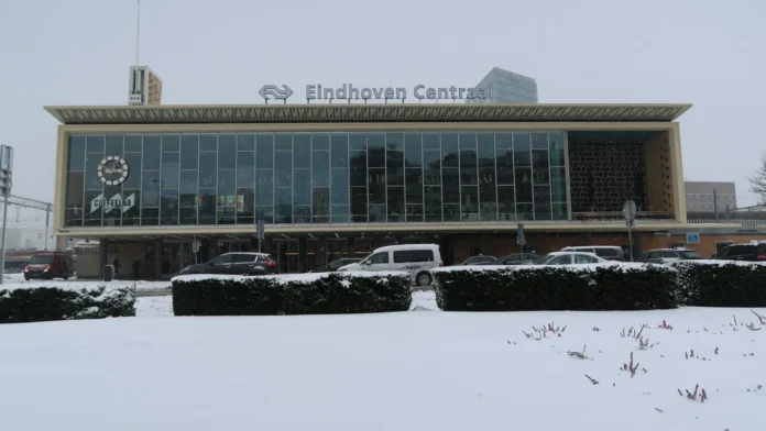 Traffic problems around Eindhoven, but not due to snow