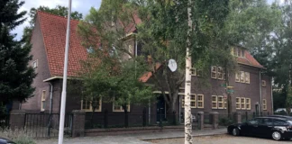 More houses in St. Franciscusschool on Kootwijkstraat Eindhoven