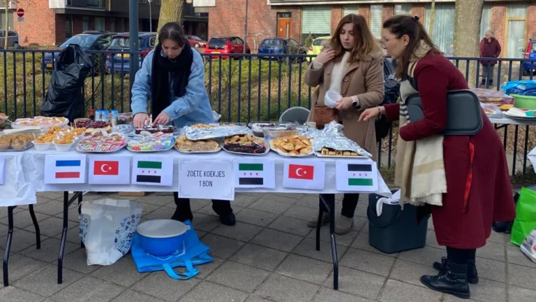 School raises money for Giro555 with Turkish delicacies