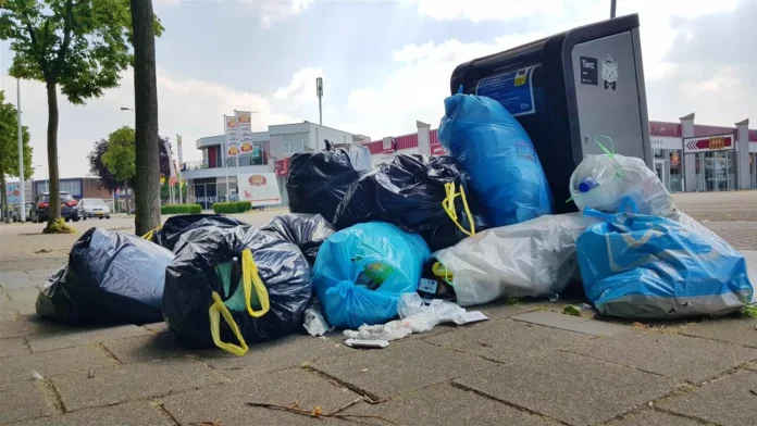 Extra staff deployed to tackle illegal waste dumping