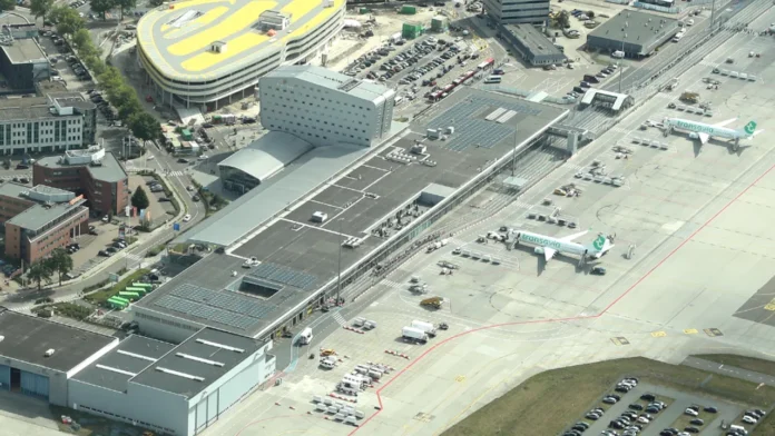 Province to conduct investigation into train station at Eindhoven Airport